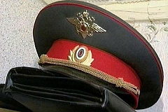 Участковый ждет вас во дворе!