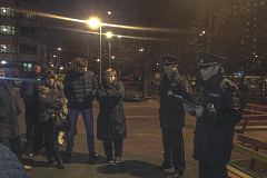 Участковый уполномоченный полиции Владимир Бухарев встретился с жителями