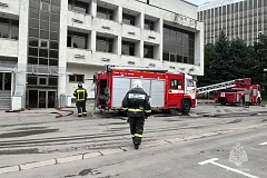 В Западном округе прошли тренировочные пожарно-тактические учения на объекте здравоохранения